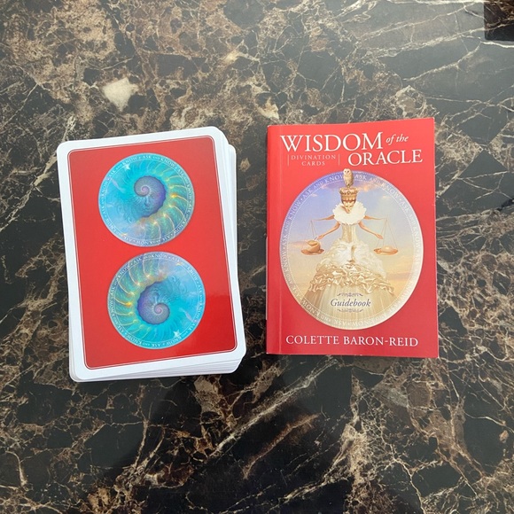 Wisdom of the Oracle Cards - Picture 3 of 8